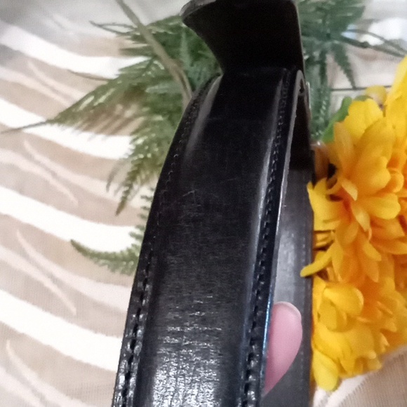 Perry Ellis Leather Belt - Picture 17 of 17